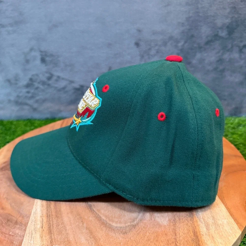 Reebok New Era Minnesota Sports Hat Lot Youth One Size Multicolor 4 Pack
